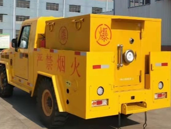 大化凯龙爆破器材运输车：保障爆破任务的安全运行