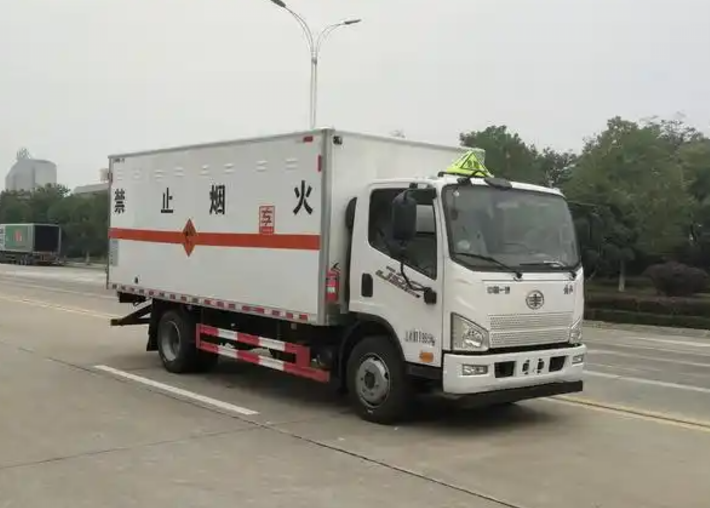 大化爆破器材运输车可以上高速吗？